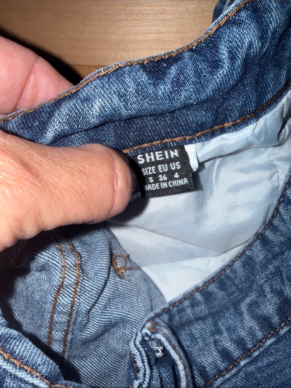High-Rise Distressed Boyfriend Jeans — Dark Blue 4 - Picture 4 of 4